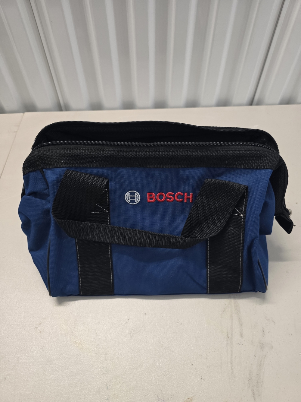 Bosch Medium Heavy Duty Canvas Tool Bag 13” x 9” x 9” Excellent Condition
